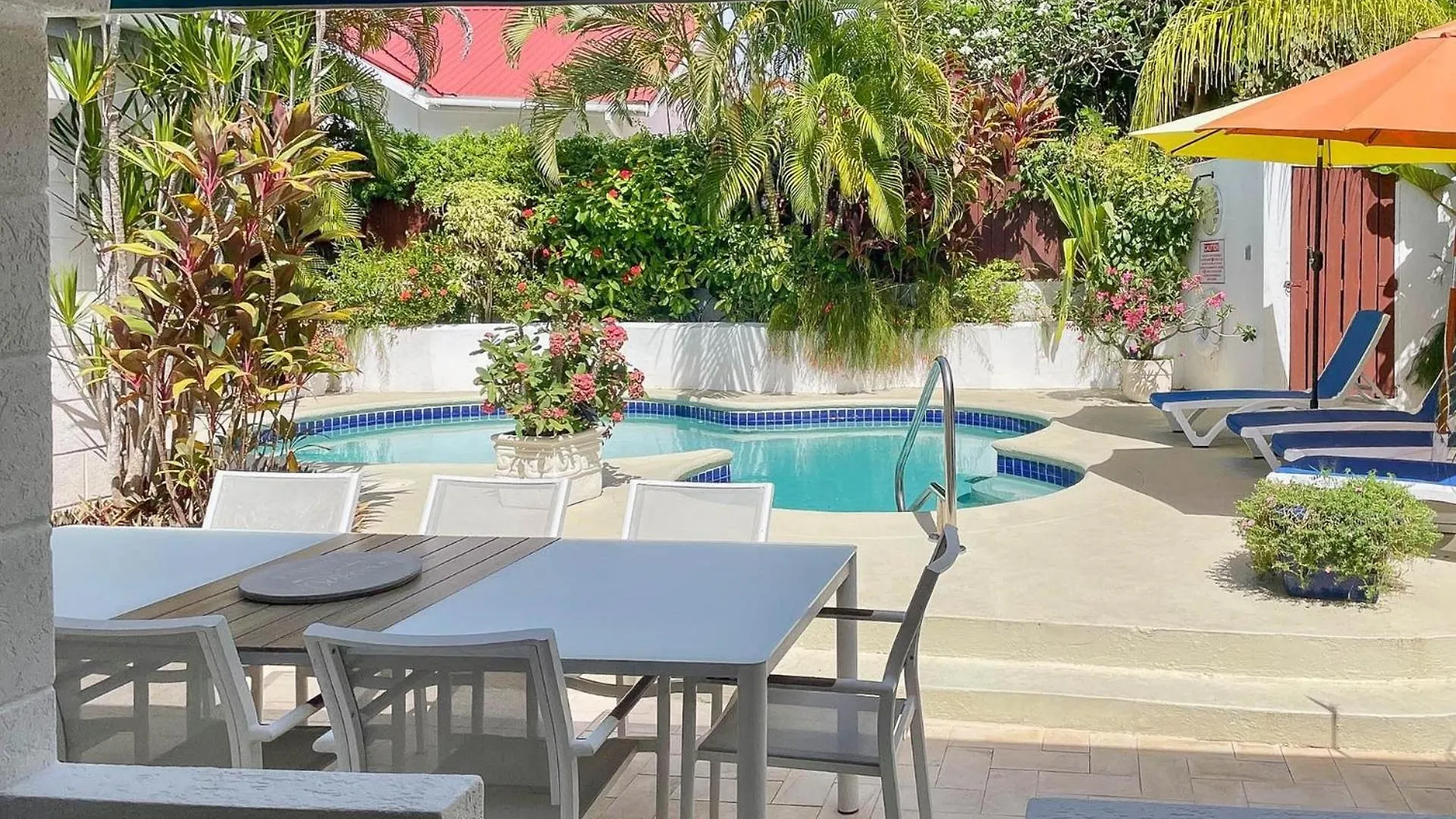 Vakantiehuis Beachcomber Home Saint James Barbados